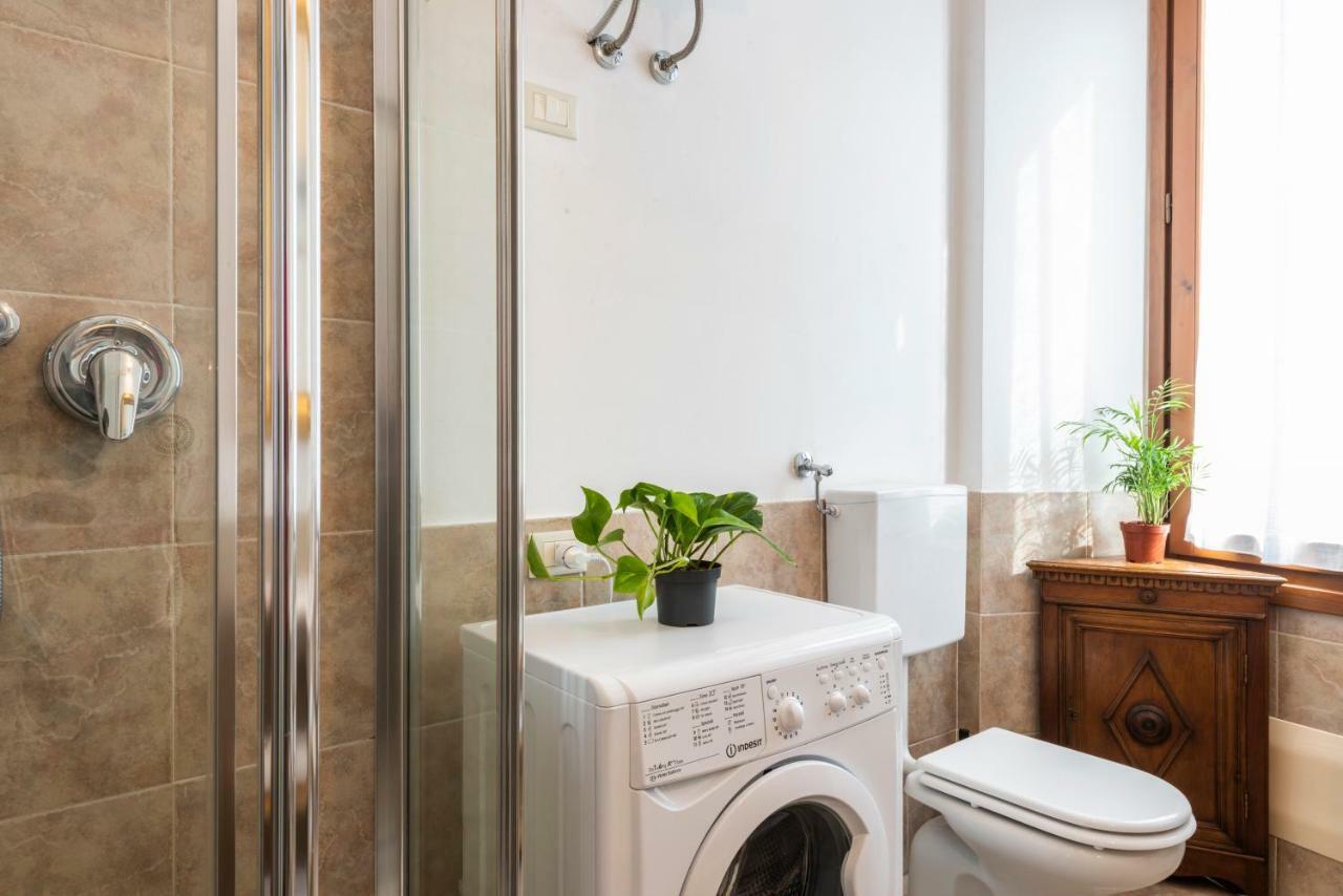 Renovated 19th-century In An Authentic Area Apartamento *